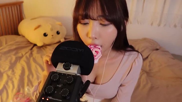 Candy-Eating-sound-ASMR│吃粉色糖果的声音