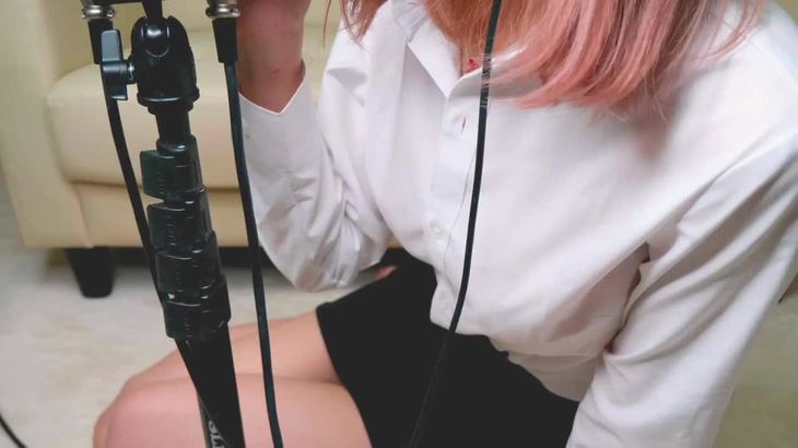 【ASMR利香】年长的女老师轻轻地舔耳朵♡