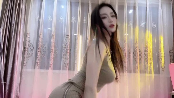 【快手辣条】最新复出福利 14V/2