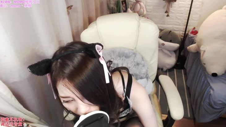 【桃桃】女仆装的暑假作业