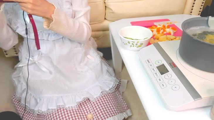 ASMR@利香 お料理♡私服エプロンでポテトサラダ作る