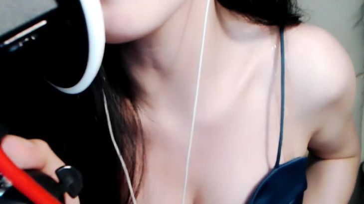 【斗鱼婉儿别闹】ASMR收费小舌头