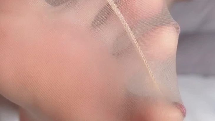 【易直播颜颜】粉丝自录丝足投稿 3