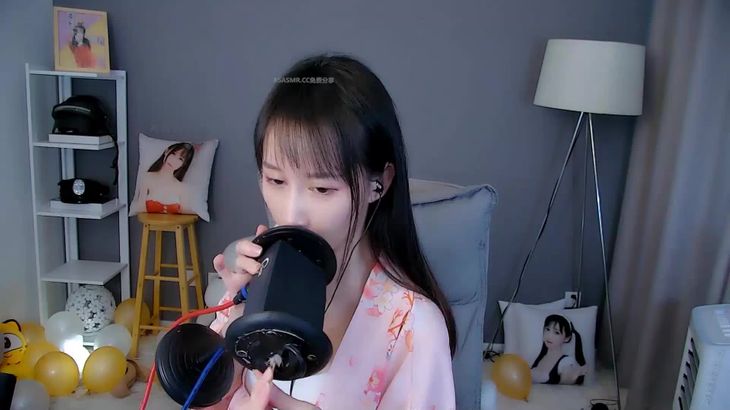 ASMR@阿稀稀大魔王 浴衣，口腔音，耳朵吹气，掏耳朵等