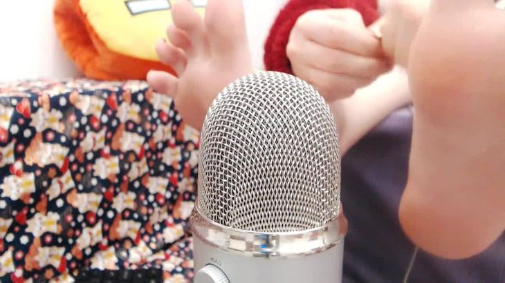 ASMR@肉淼淼 裁缝系列 肉肉的肥脚脚为你耳边按摩
