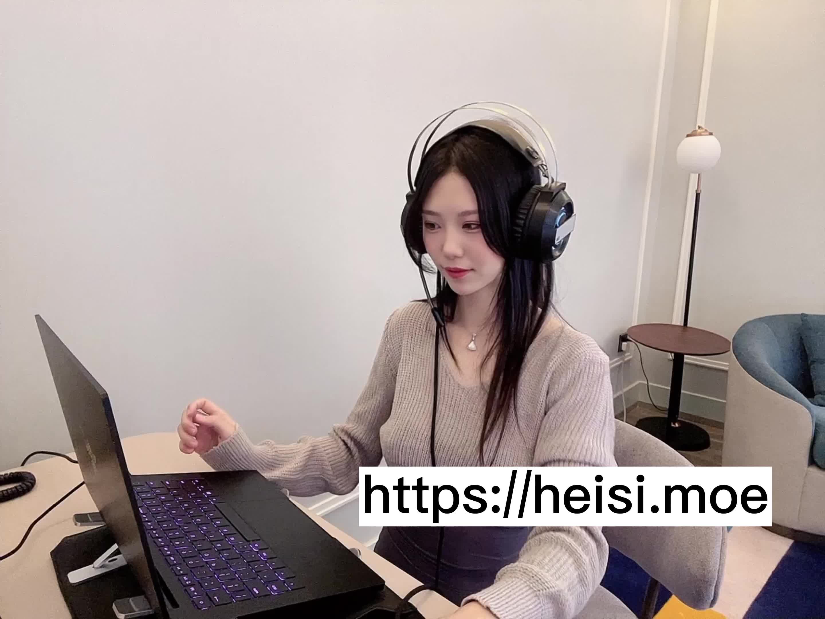 【抖娘利世】女主播线下才艺