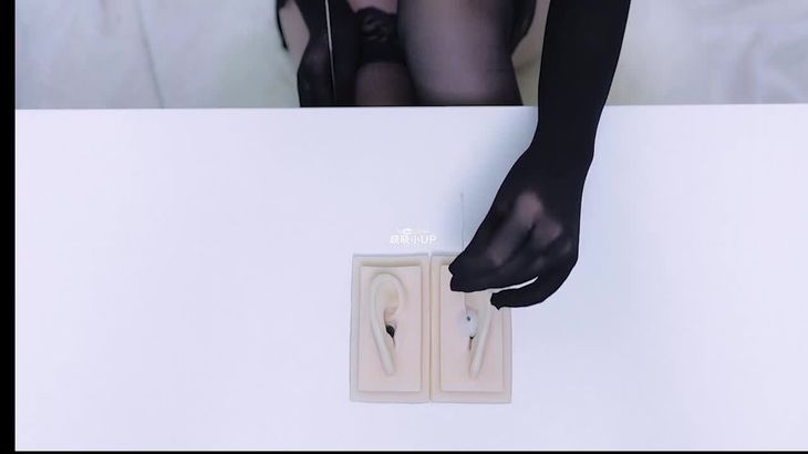 【晓晓小UP】医用耳朵、黑丝为你超长升天