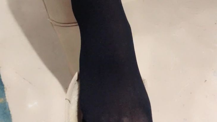 【船袜小兔】粉丝定制丝足福利合集 17