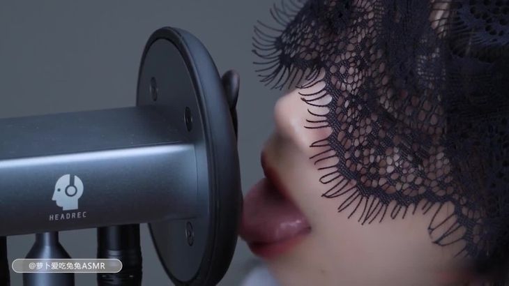 ASMR@萝卜爱吃兔兔 舔耳福利6