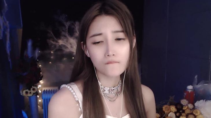 【虎牙小太阳贼大】魔法师ASMR福利表情到位