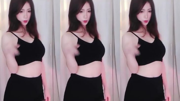 【虎牙紫璇】黑丝电臀开火车，还是微胖有感觉