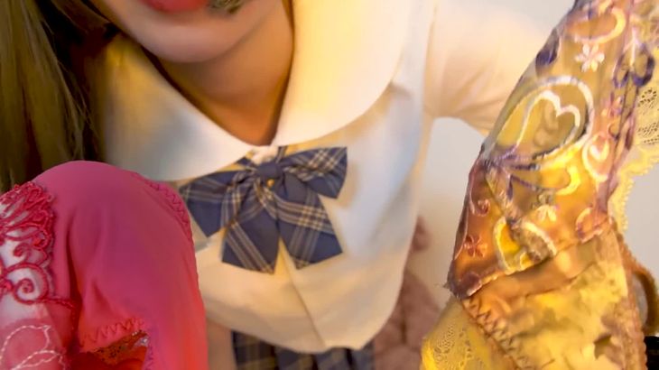 ASMR-Vol.2-囁きながら脱ぎたてパンツで耳をスクラッチングUnderwear-scratching-whispering-【息子のモーニングルーティン】