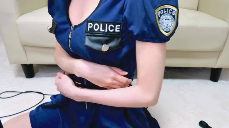 【ASMR利香】胸空きポリス衣装♡たっぷり耳舐め責め