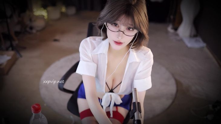 【张爱玲ASMR】粉丝祭系列之爆衣白领精油蜏惑