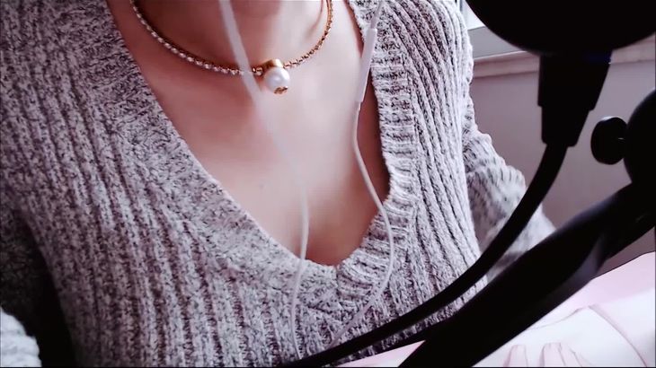 【Aki秋水ASMR】火辣身材の姐姐给你洗头 芦荟胶spa 结尾彩蛋！