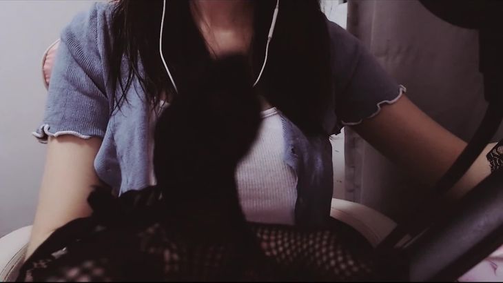 【Aki秋水ASMR】巨X御姐の居家枕膝助眠~结尾彩蛋!!!