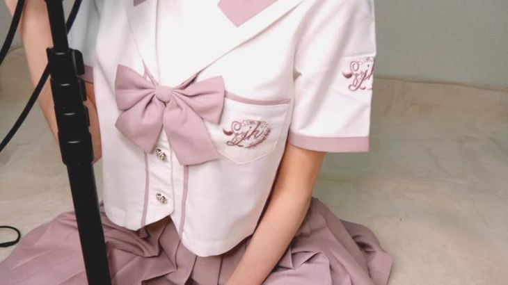 【ASMR利香】妹がお兄ちゃんに耳舐め初体験♥