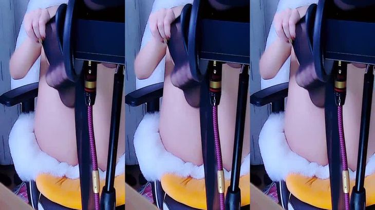 【隔壁的苏苏】ASMR性感主播 土豪火箭定制合集! 17