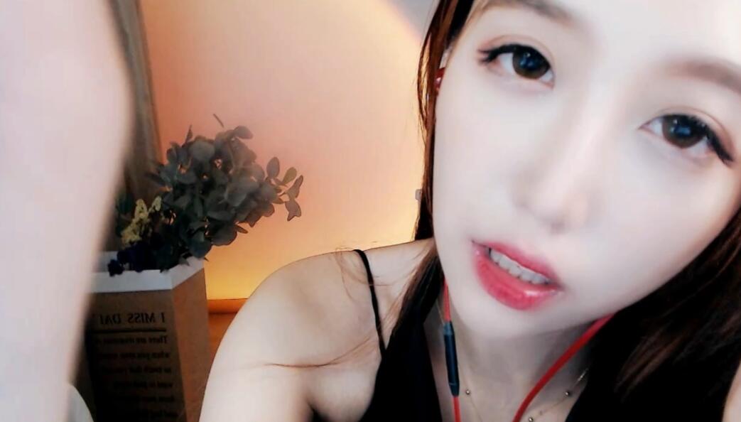 虎牙酥酥学姐魔法书-剧情《护士姐姐》.