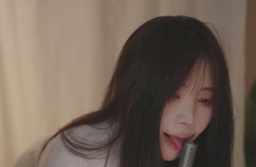 Yoonying ASMR 可疑按摩店（海滩特工 2）.