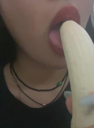 没有名字 吃香蕉.