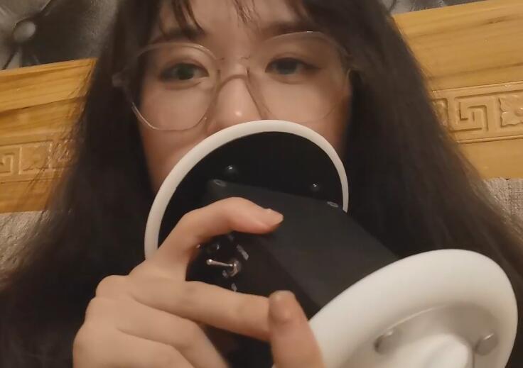 椰子ASMR 哧溜亲亲.