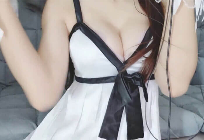 斗鱼 w黑米粥w 火箭礼包 ASMR 性感睡衣 这也太大了吧.