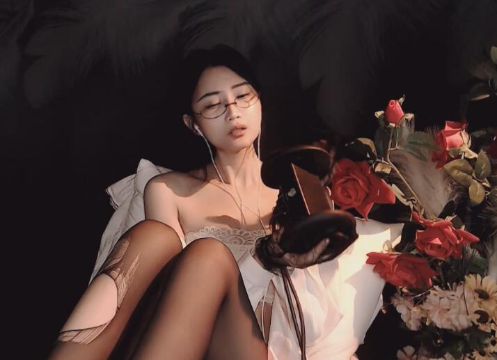 小太阳贼大定制 日语老师.