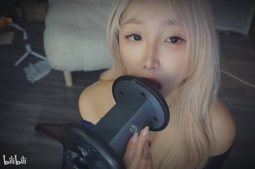 酥酥学姐 帮宝贝放松一下小耳朵.