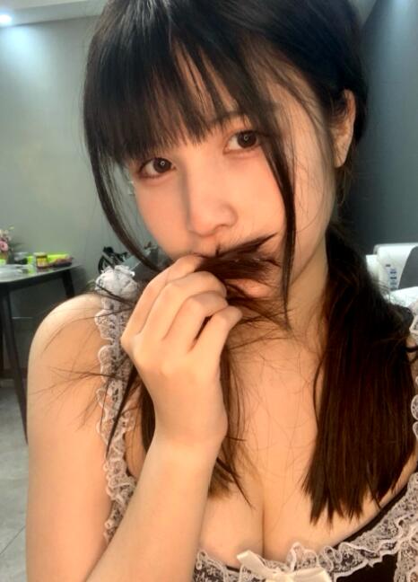 不要吃咖喱音频《喜多川和你一起做衣服》.