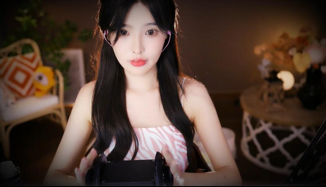 恩七不甜ASMR助眠 芦荟胶环绕芦荟胶吸管略略略.