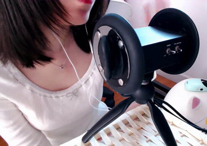 【Aki秋水ASMR】4.24跟秋水一起吃饭团叭.