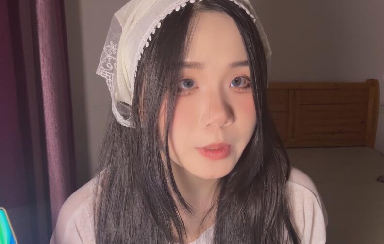 小诺眠绵 没有按照规定的时间回家+仰视的视角.