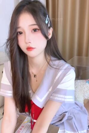 小小奶瓶儿《需要补课的学妹》.