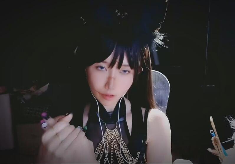 秋水20241101万圣节视频-战损狼娘の芦荟胶揉搓~.