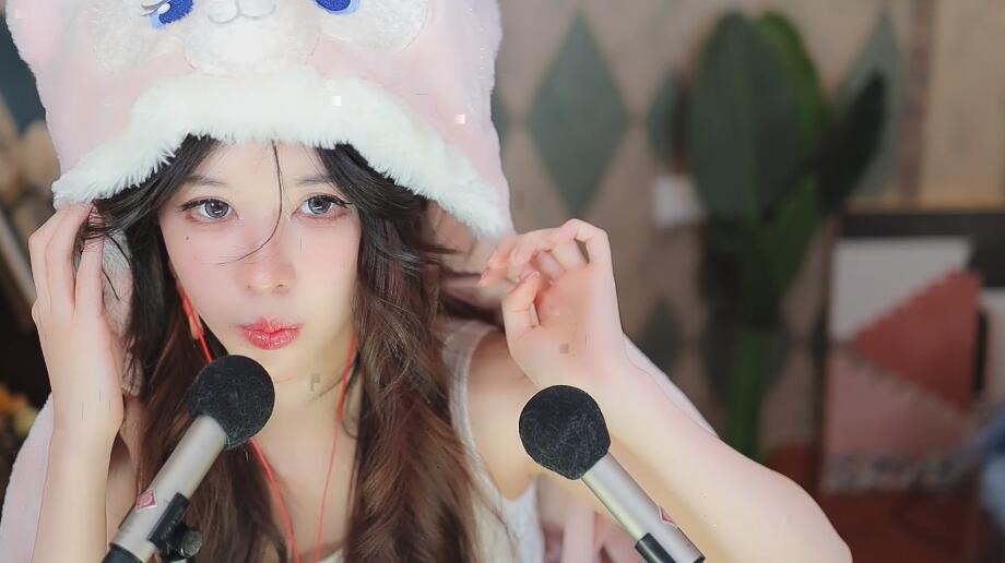 虎牙抱抱er ASMR口腔音循环~1.