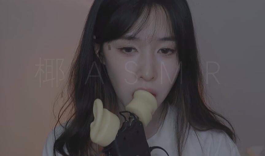其实是椰子啦ASMR 录音笔含耳天鹅.