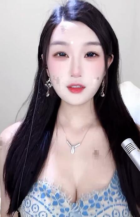 涩涩桃儿小白兔蹦蹦蹦.