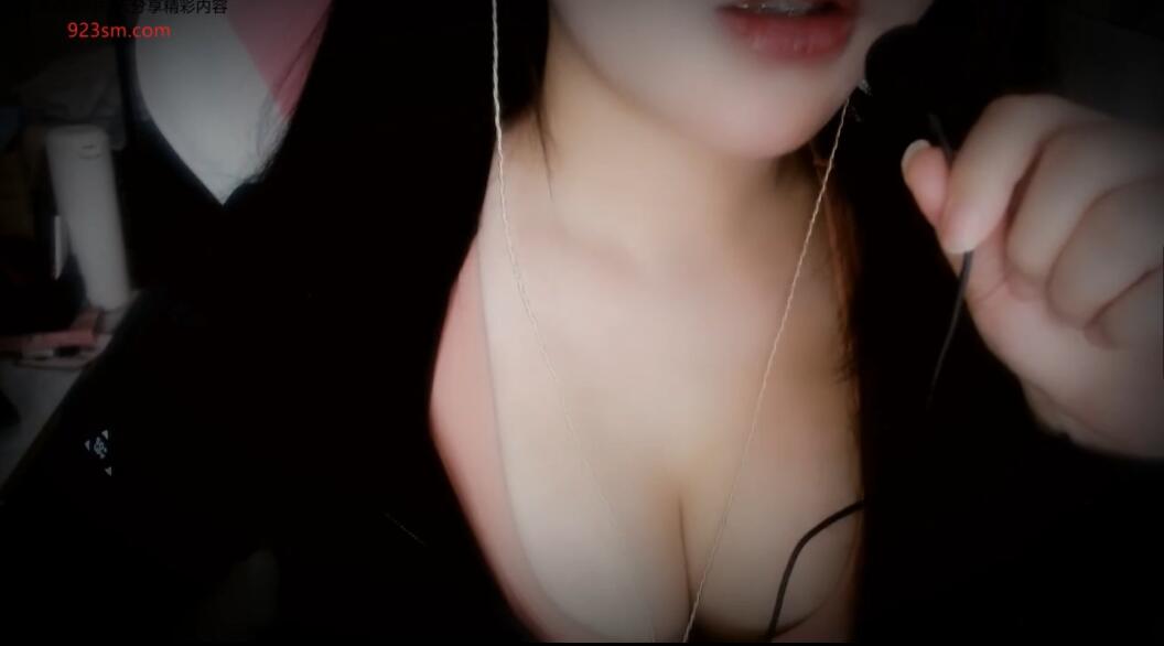 虎牙夏哟哟asmr弹舌.