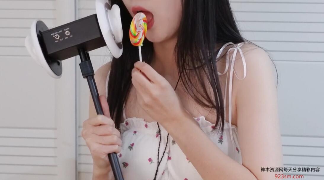 美女ASMR助眠 舔棒棒糖.