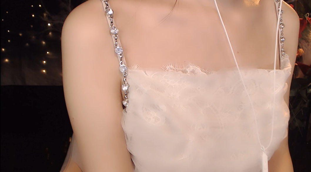 虎牙小太阳贼大 老板让我帮你洗头.