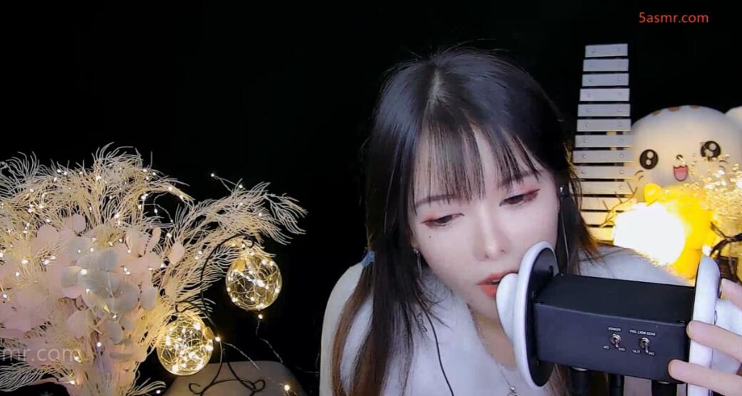 虎牙泠欢儿魔法书助眠ASMR福利 1.