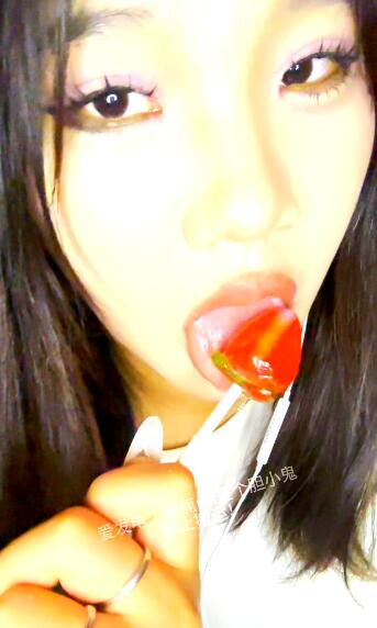 楠楠nn是个胆小鬼 7月草莓.