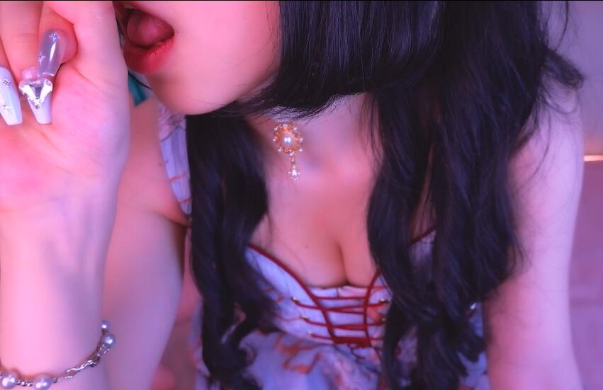 小羊喵 灰丝小宝贝，今晚哄哥哥睡~.