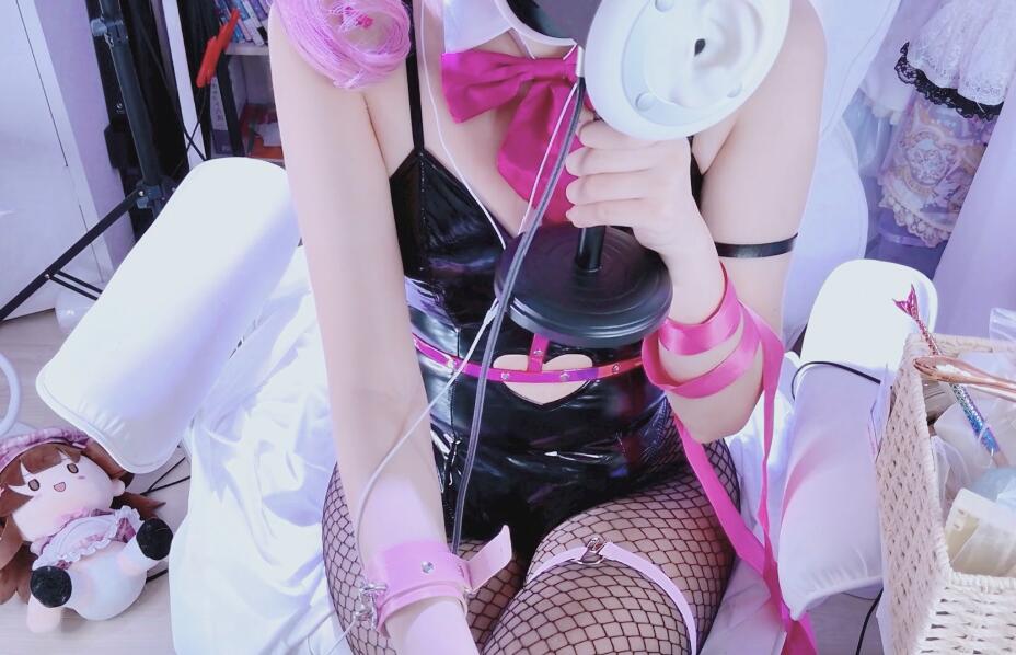 亭子ww 兔子洞の骂倒！过来乖乖受罚.