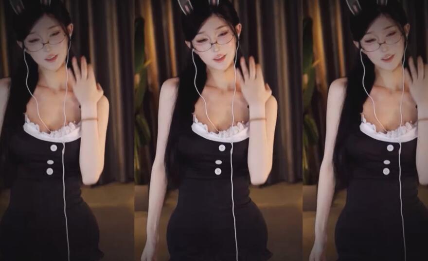 张爱玲粉丝祭开场舞.