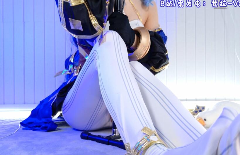 梵拉 2024-5月会限 莱依拉cos 耳舐哼唱深度呼吸 腿间摩擦 金手指.