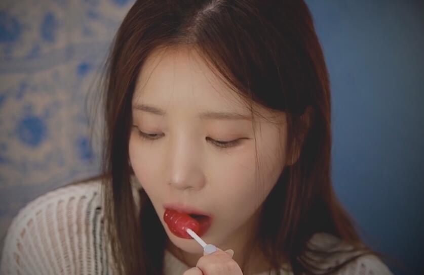 Yoon ying ASMR  棒棒糖.