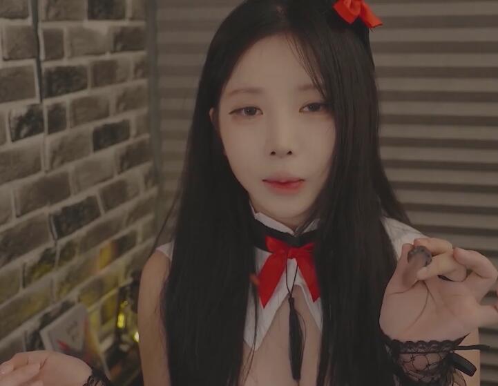 Yoon ying ASMR坏朋友复仇.