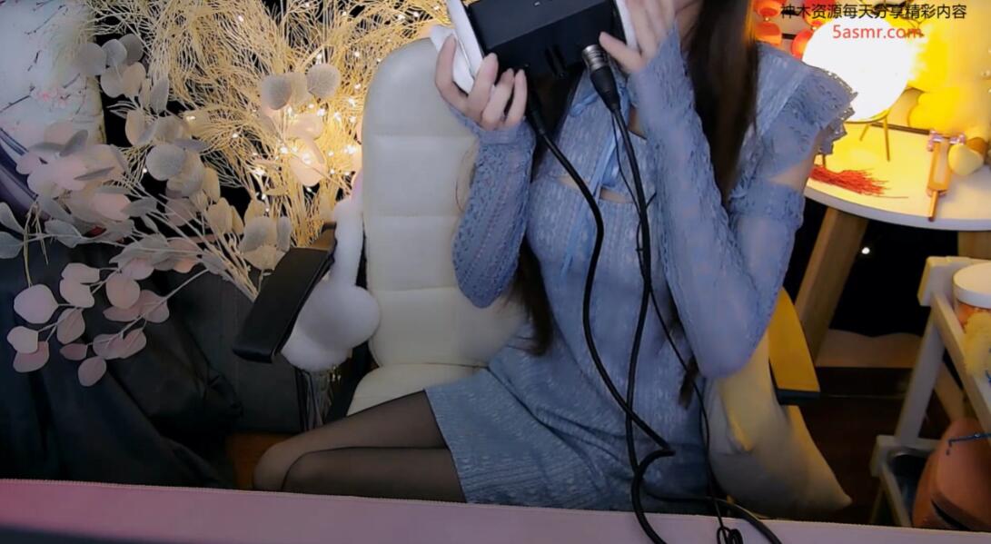 虎牙冷欢儿魔法书asmr略略略.